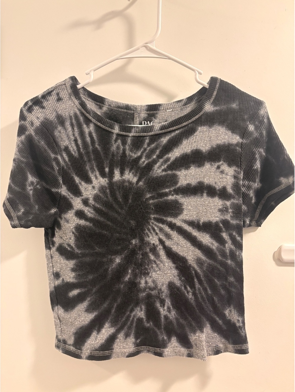 PacSun PAC Cares Black & Grey Tie-Dye Ribbed Crop Top